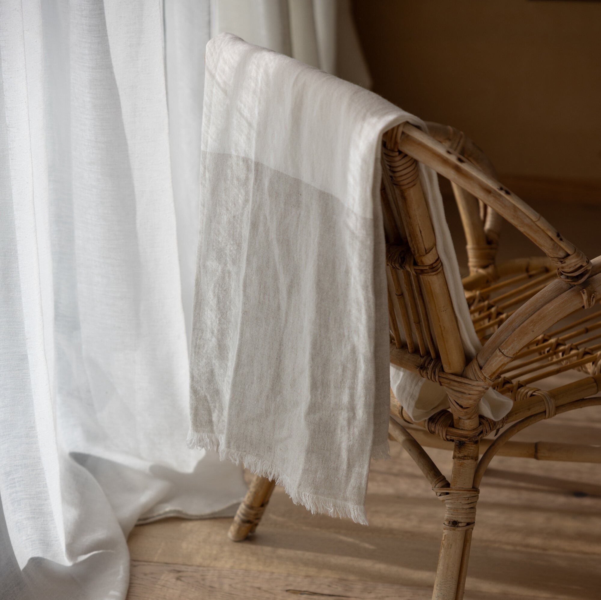 Dune linen throw
