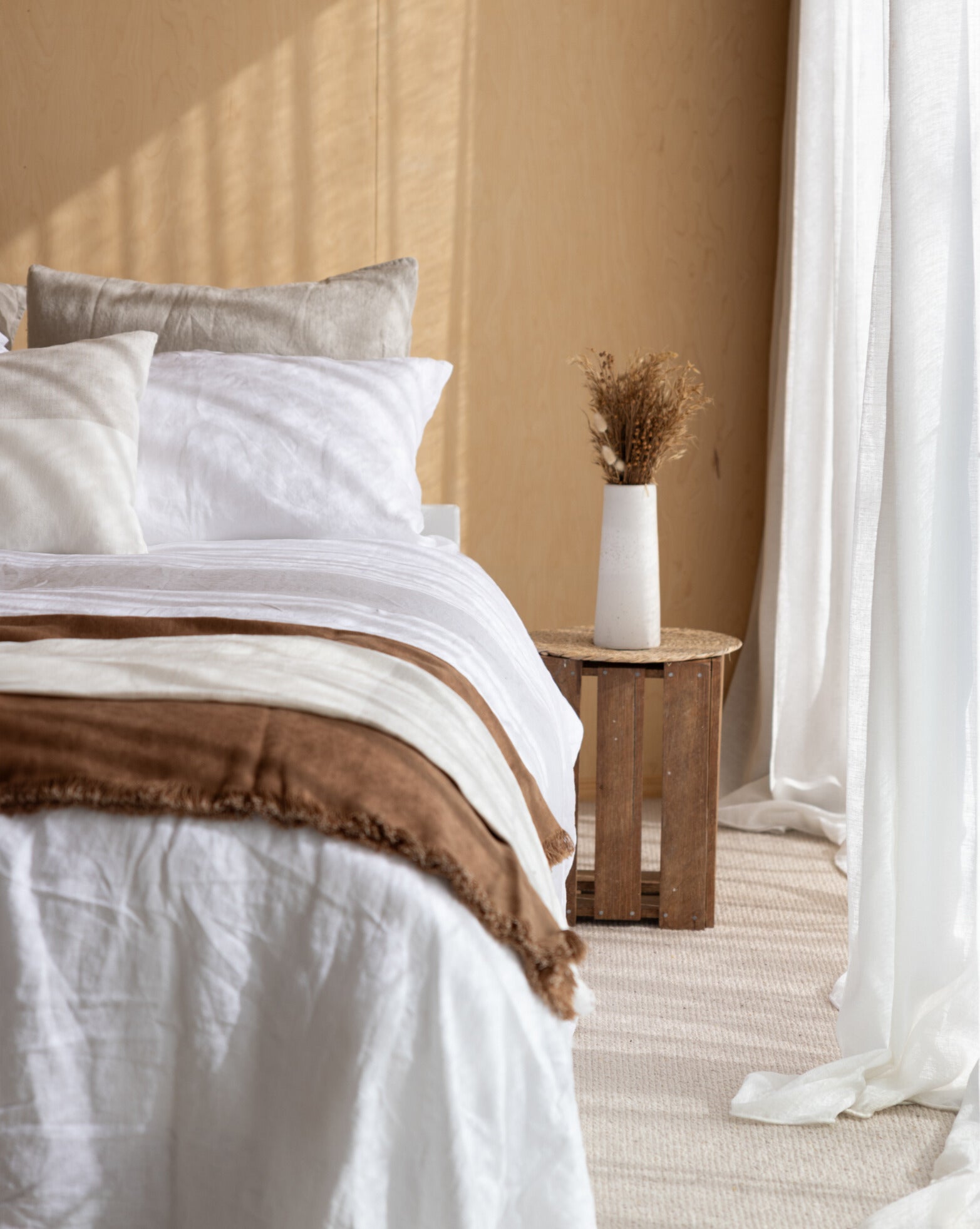 Dune linen throw