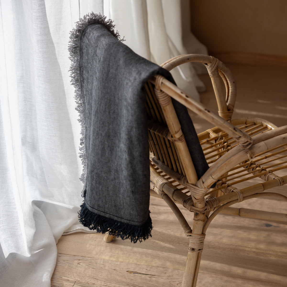 Project Linen Driftwood Linen Throw l The Linen Project – thelinenproject