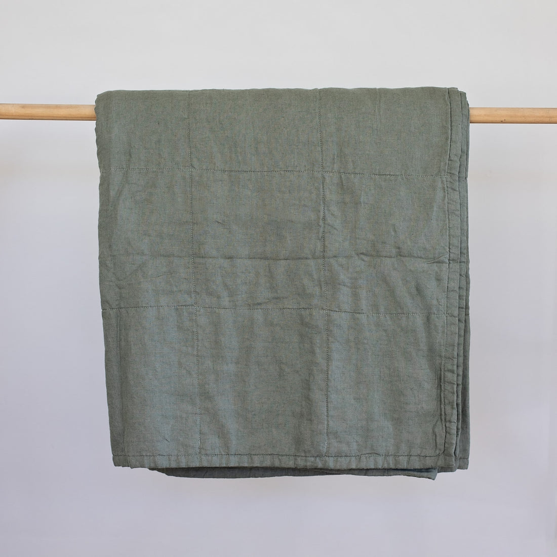 Moss linen quilt