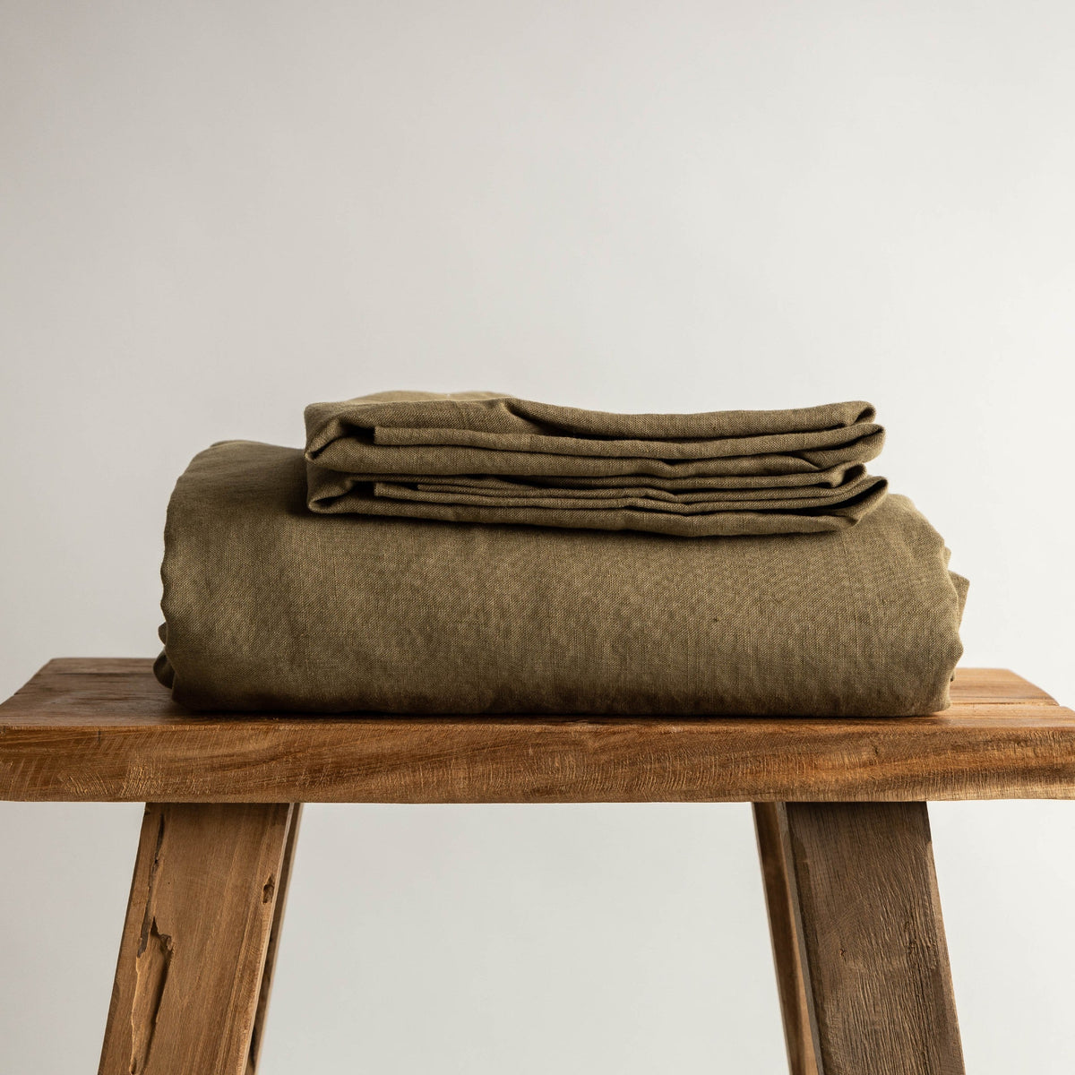 Project Linen Olive Linen Fitted Sheets | The Linen Project – thelinenproject